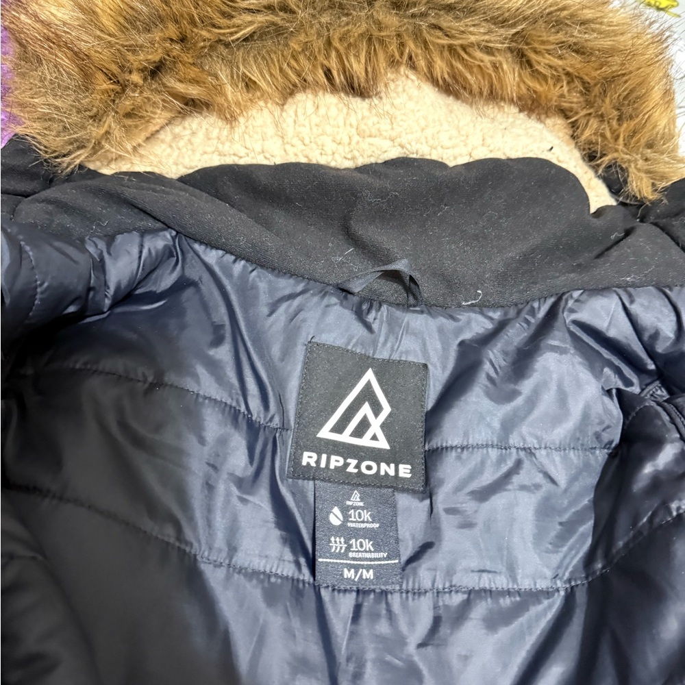 RipZone Women's Black Parka Jacket - Picture 3 of 9